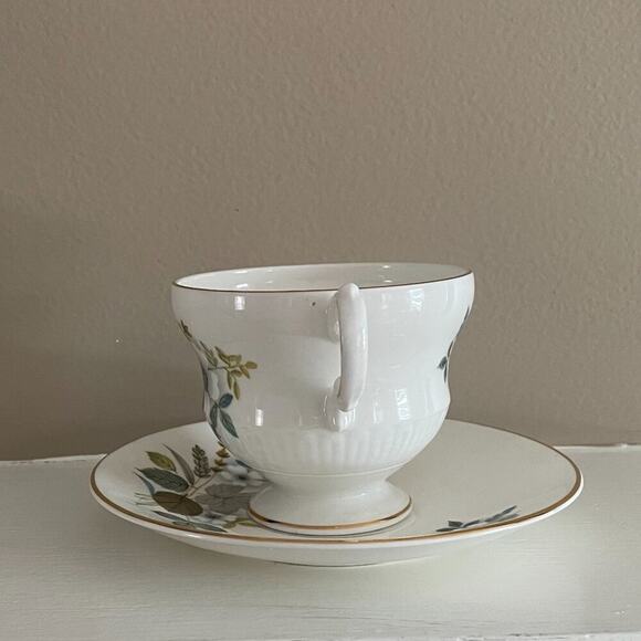 VTG Royal Dover Bone China, Teacup & Saucer, Floral, Gold Trim, Gray, Green - Picture 4 of 9